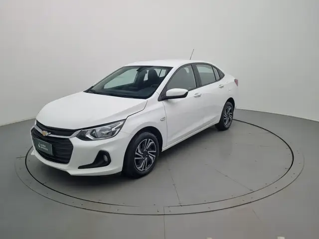 Carro Chevrolet Onix Plus 2024 LT 1.0