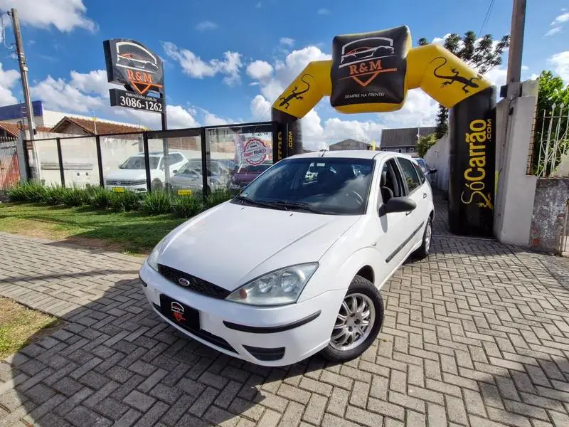 Ford Focus Hatch GL 1.6 8V