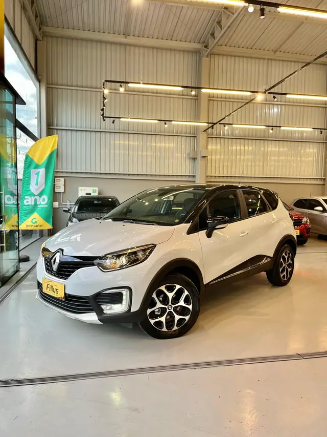 Carro Renault Captur 2019 Intense 1.6 16v SCe CVT (Flex)