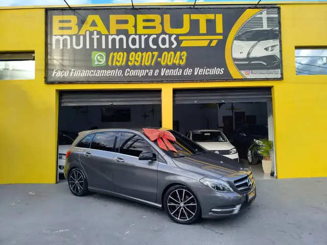 Carro Mercedes-Benz Classe B 2013 200 CGI 1.6 Turbo