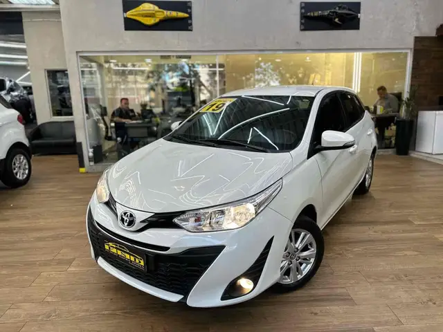 Carro Toyota Yaris 2019 1.3 XL CVT (Flex)