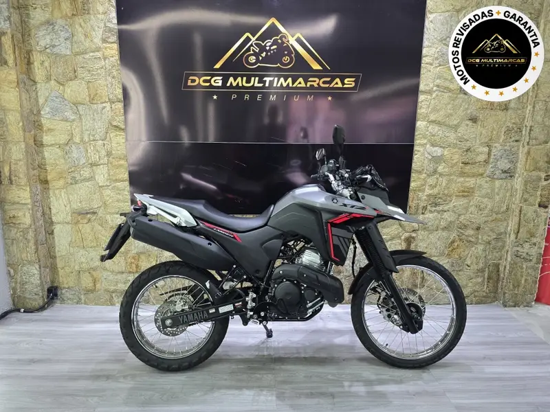 Yamaha XTZ 250 Lander Connected