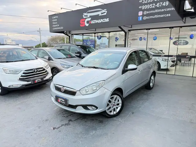 Carro Fiat Grand Siena 2014 Essence Duologic