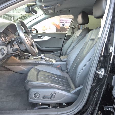 A4 2.0 TFSI Attraction S Tronic