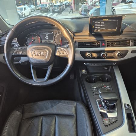 A4 2.0 TFSI Attraction S Tronic