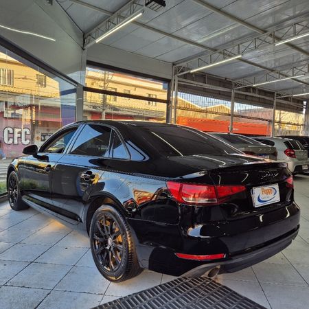 A4 2.0 TFSI Attraction S Tronic