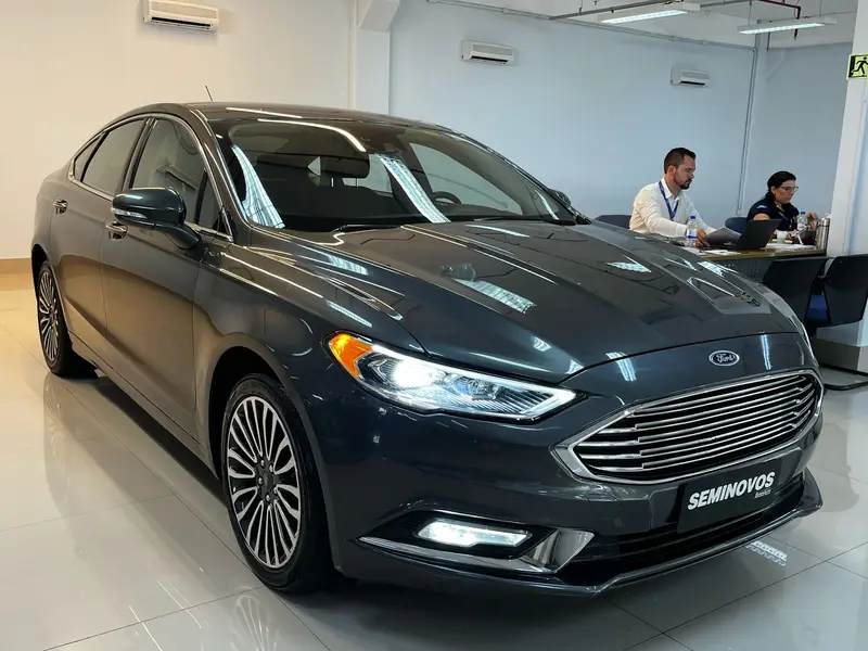 Ford Fusion 2.0 EcoBoost Titanium (Aut)