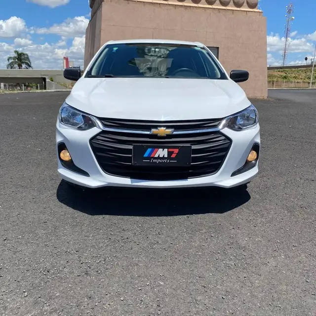 Carro Chevrolet Onix 2024 1.0