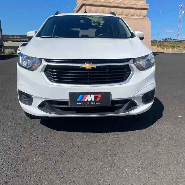 Carro Chevrolet Spin 2024 LT 1.8 (Aut.)
