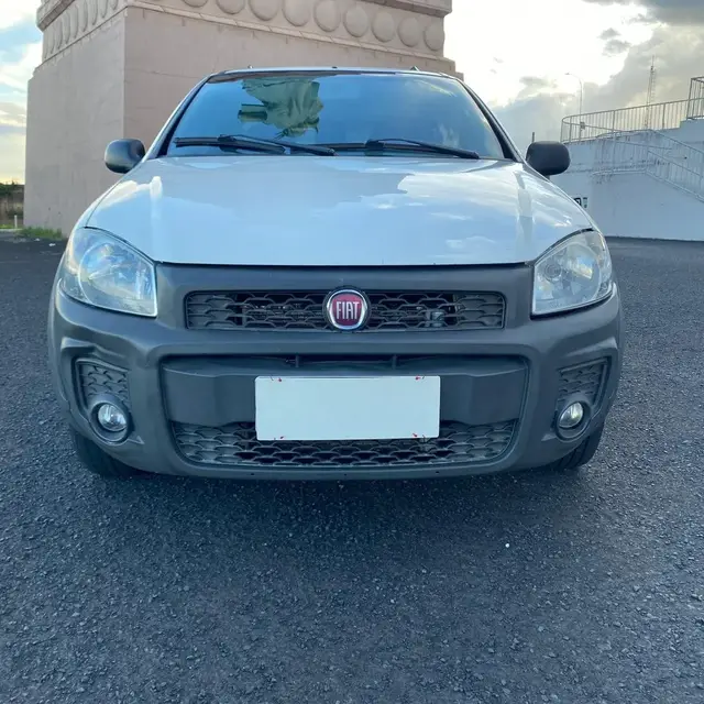 Carro Fiat Strada 2018 Working 1.4 (Flex)