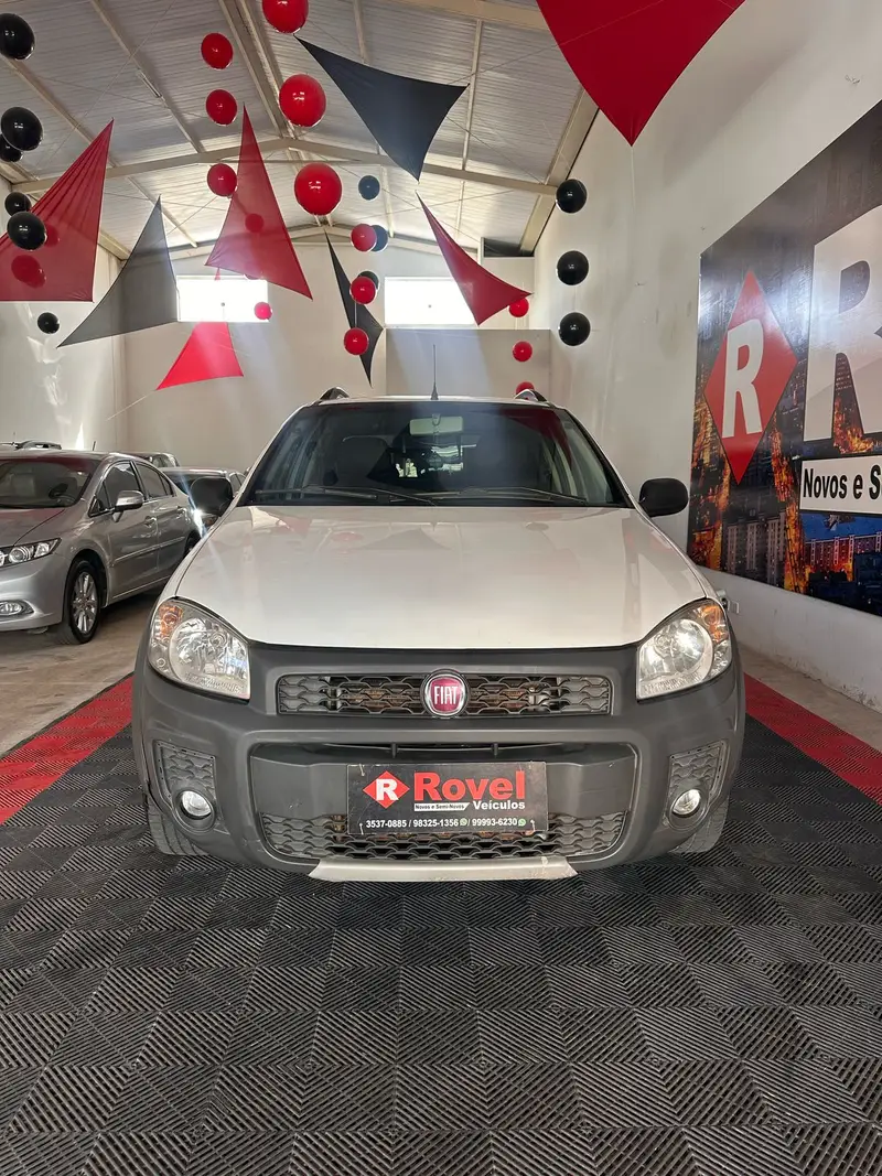 Fiat Strada Working 1.4 (Flex) (Cabine Dupla)