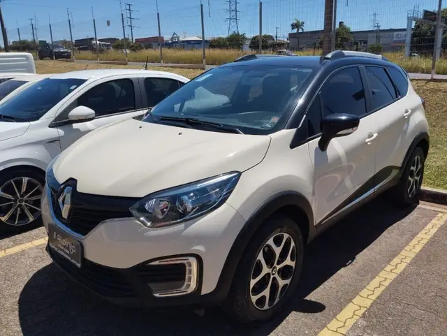 Carro Renault Captur 2019 Life 1.6 16v SCe CVT (Flex)
