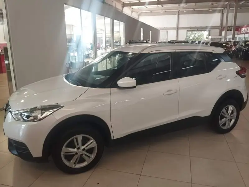 Nissan Kicks 1.6 S Direct CVT (Flex)
