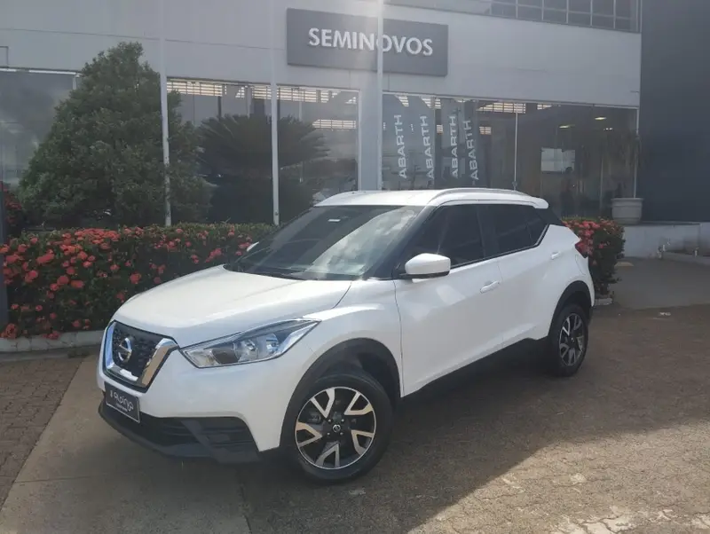 Nissan Kicks 1.6 S (Flex)