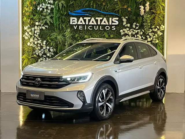 Carro Volkswagen Nivus 2021 Highline 1.0 Turbo (Aut.)