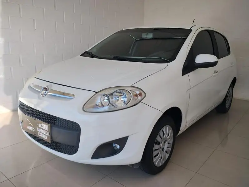Fiat Palio Attractive 1.0 8V (Flex)
