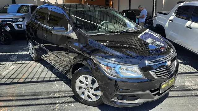 Carro Chevrolet Onix 2015 1.4 LT SPE/4