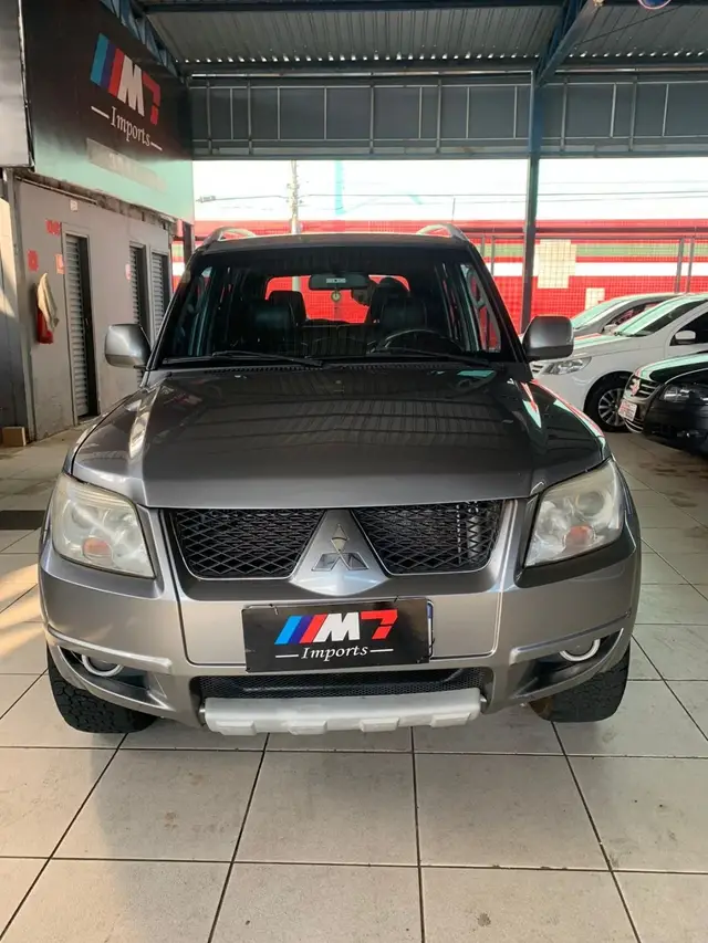 Carro Mitsubishi Pajero TR4 2012 2.0 16V 4x2 (Flex) (Aut)