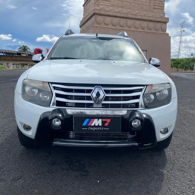 Carro Renault Duster 2014 2.0 16V Dynamique (Flex)(Aut)