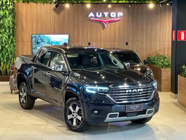 Carro RAM Rampage 2024 Laramie 2.0 Turbo