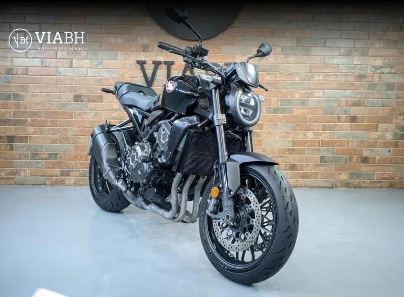 Honda CB 1000R Black Edition
