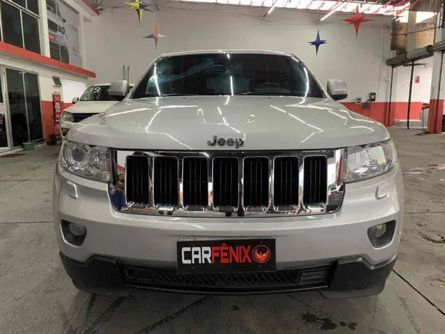 Carro Jeep Cherokee 2012 Limited 3.7 V6 4WD