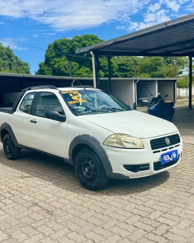 Carro Fiat Strada 2012 Working 1.4 (Flex) (Cabine Dupla)