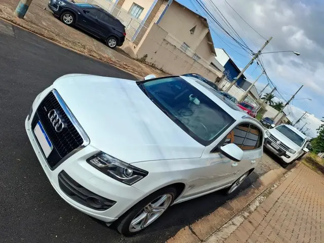 Carro Audi Q5 2012 2.0 TFSI Attraction S Tronic Quattro