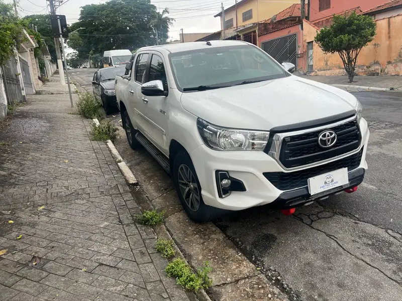 Toyota Hilux Cabine Dupla Hilux 2.8 TDI SRV CD 4x4 (Aut)
