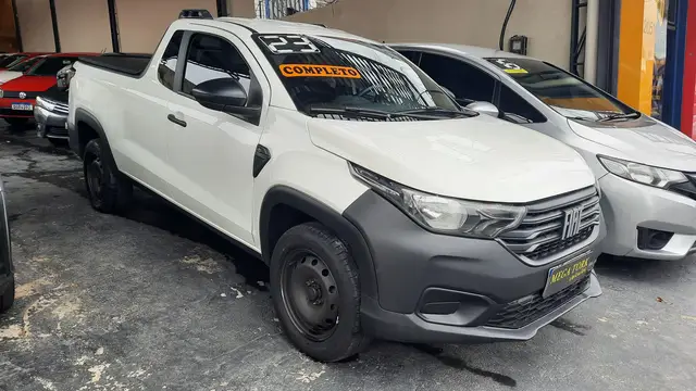 Carro Fiat Strada 2023 Endurance 1.4 Cabine Plus (Flex)