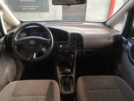 Zafira Elegance 2.0 (Flex) (Aut)