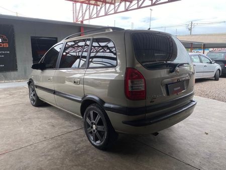 Zafira Elegance 2.0 (Flex) (Aut)