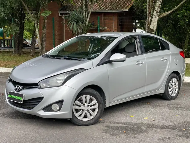 Carro Hyundai HB20S 2014 1.6 Comfort Style (Flex)