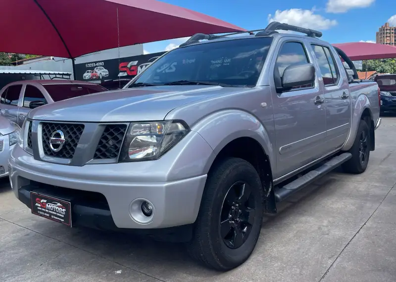 Nissan Frontier SE Attack 2.5 4x2 (Cab.Dupla)