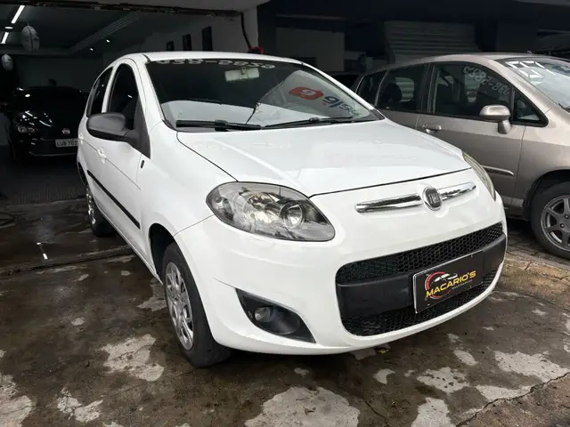 Carro Fiat Palio 2013 Attractive 1.0 8V (Flex)