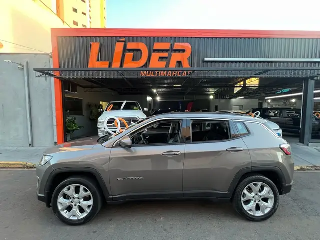 Carro Jeep Compass 2021 2.0 Longitude 4x2 (Aut) (Flex)