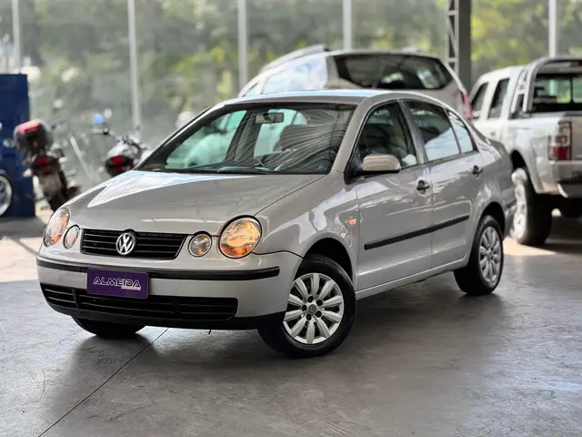 Carro Volkswagen Polo Sedan 2004 1.6 8V