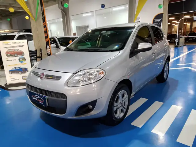 Carro Fiat Palio 2015 Attractive 1.4 Evo (Flex)