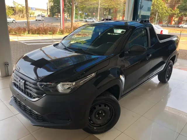 Carro Fiat Strada 2025 Endurance 1.3 Flex 8V CS