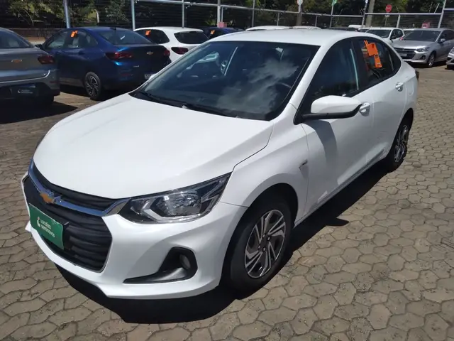 Carro Chevrolet Onix Plus 2024 LT 1.0