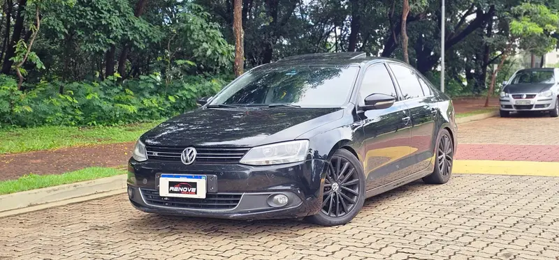 Volkswagen Jetta 2.0 TSI Highline DSG