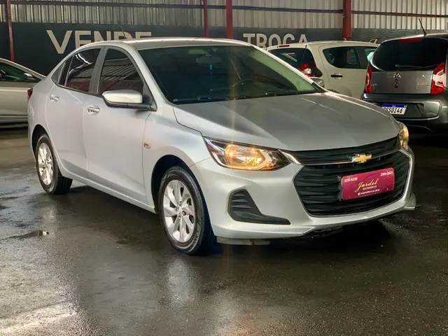 Carro Chevrolet Onix Plus 2023 LT 1.0 Turbo (Aut.)