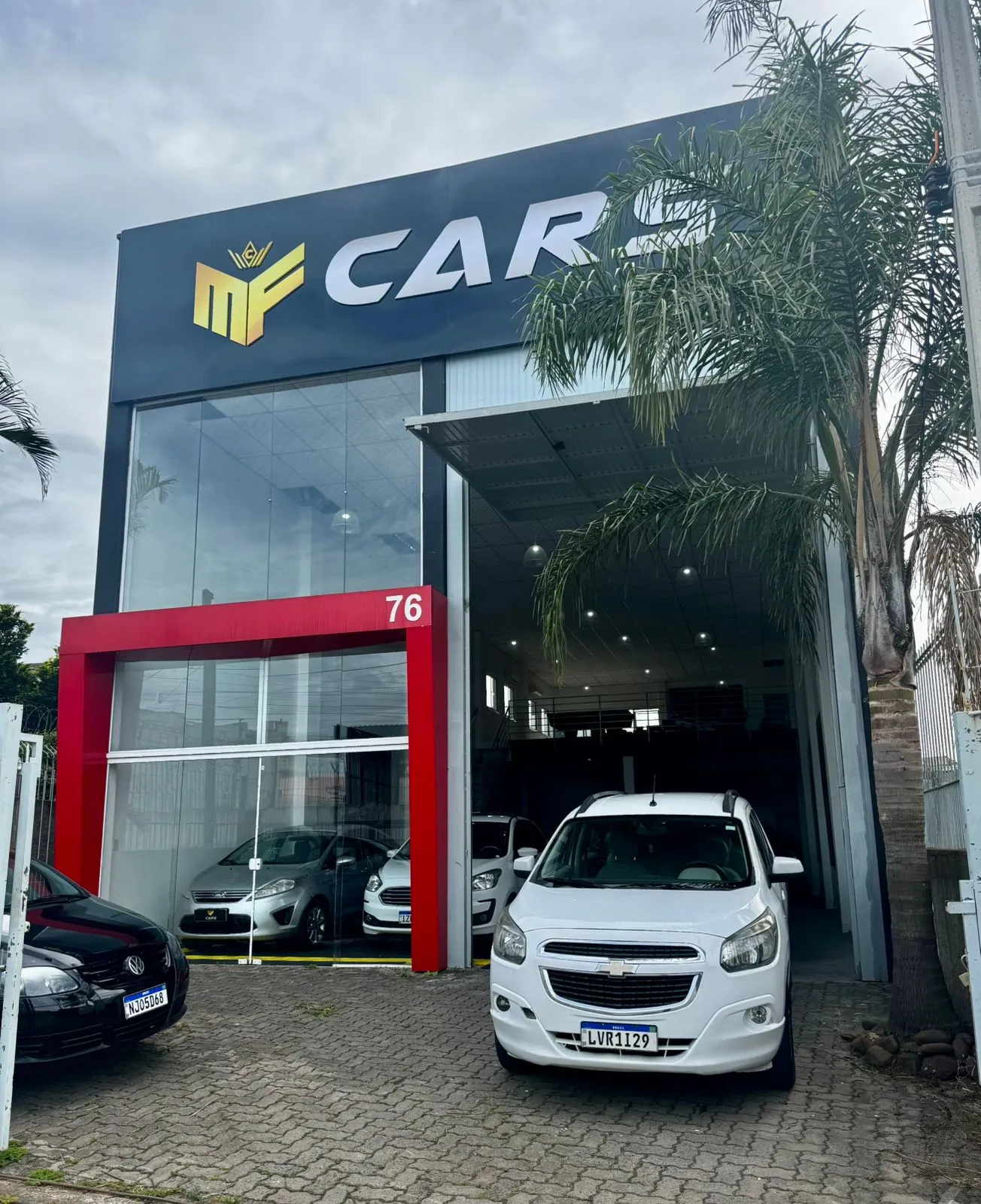 Fachada da loja Veículos à venda em MF CARS LTDA - Cachoeirinha - RS