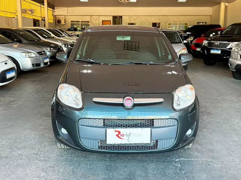 Fiat Palio Attractive 1.4 8V (Flex)