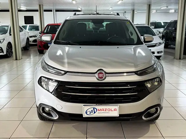 Carro Fiat Toro 2017 Freedom 2.4 TigerShark AT9 (Flex)
