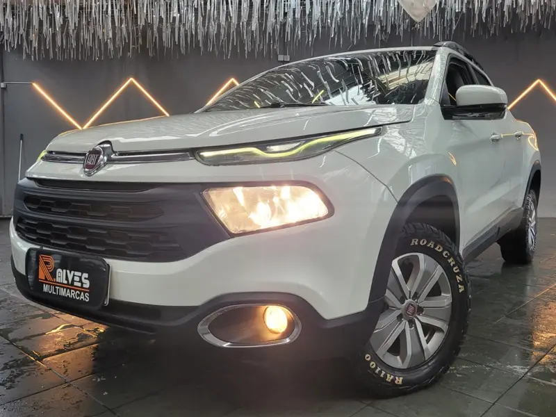 Fiat Toro Freedom 1.8 AT6 4x2 (Flex)