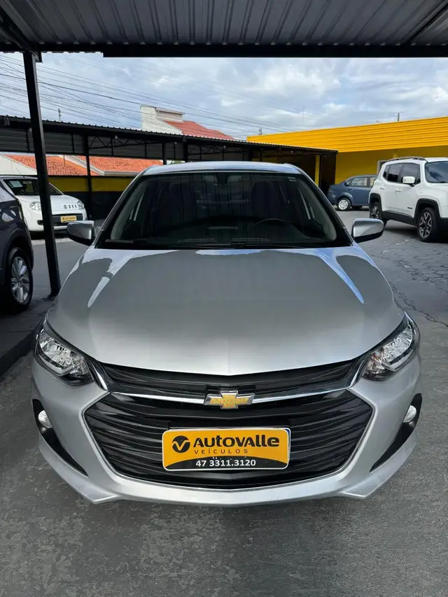 Carro Chevrolet Onix Plus 2023 LTZ 1.0 Turbo (Aut.)