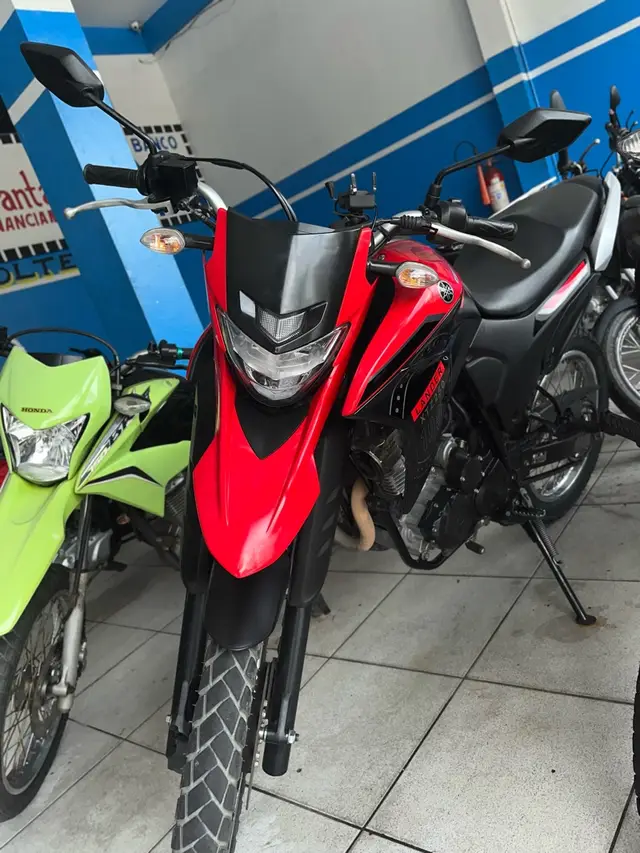 Carro Yamaha XTZ 250 Lander 2023 ABS