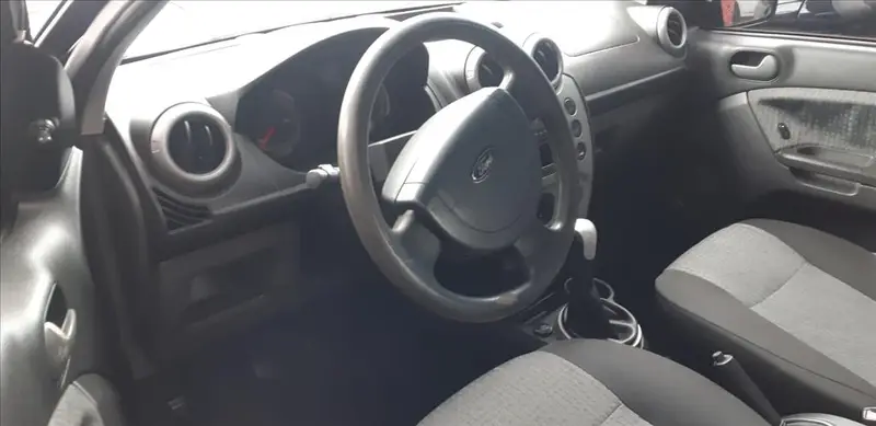 Ford New Fiesta Hatch SE 1.6 16V (Flex)