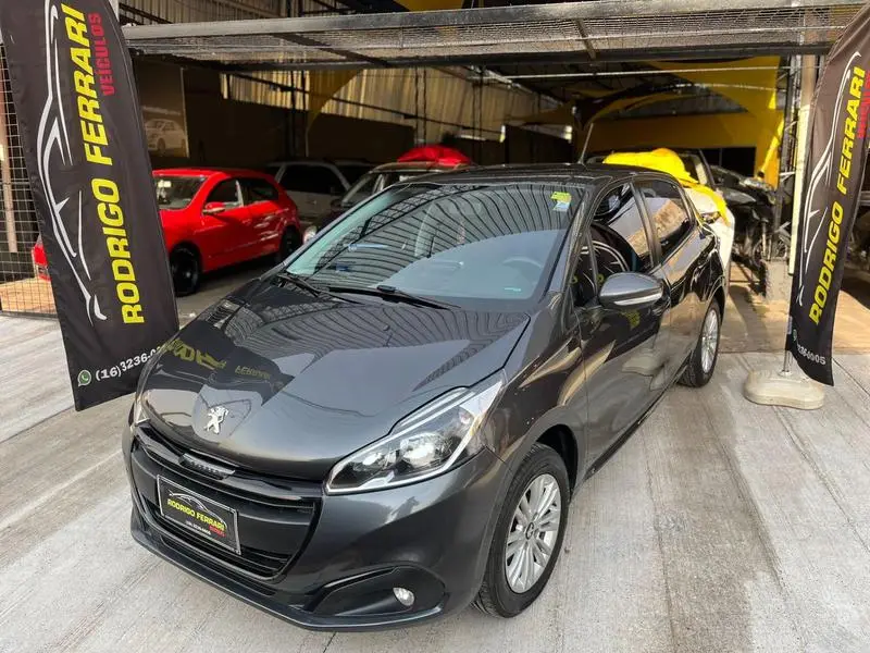 Peugeot 208 Active 1.2 12V (Flex)